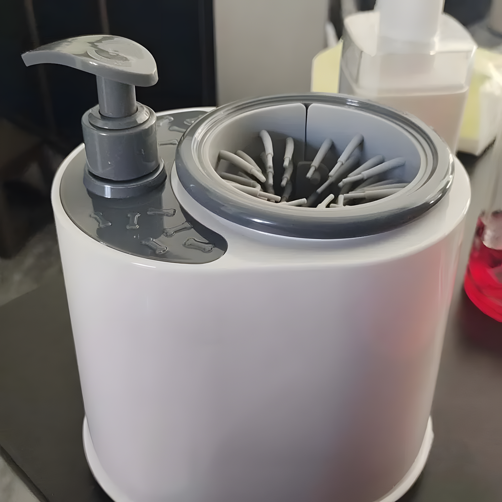 Automatic Pet Paw Washer Cup